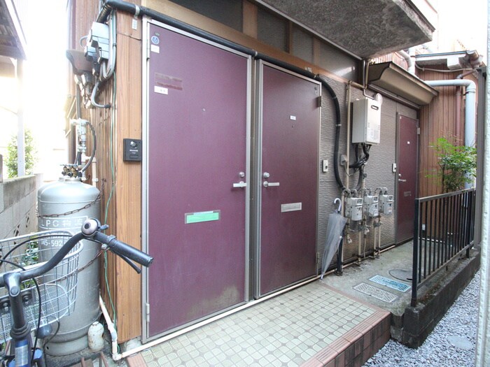 小山荘の物件外観写真