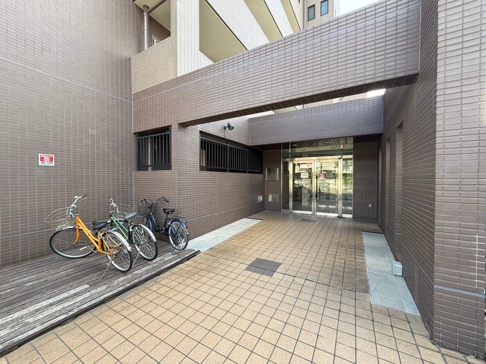 セブントレジャーの物件外観写真