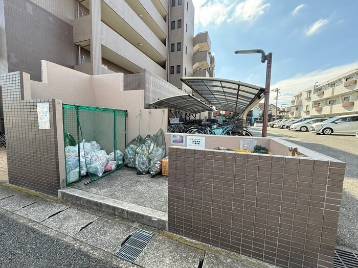 セブントレジャーの物件外観写真