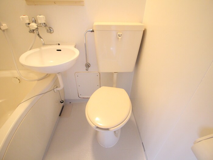 カーサ・ファーシルの物件内観写真