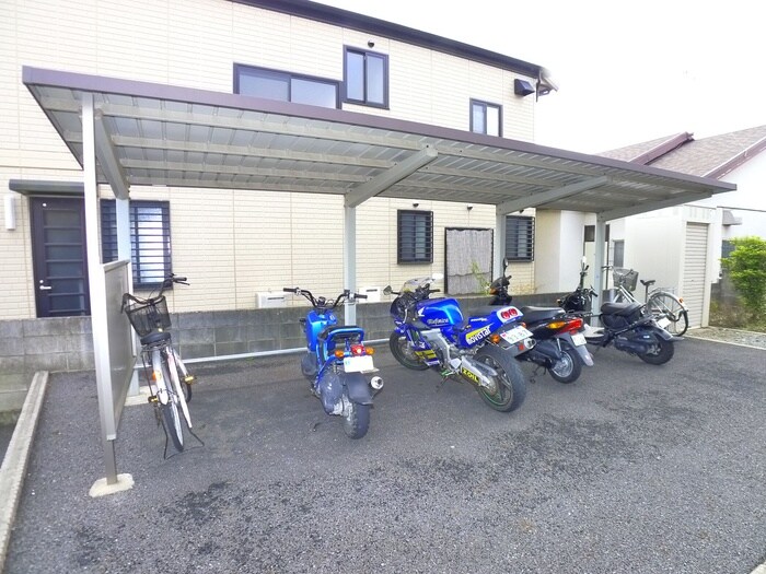 アムールＭＩＹＡＭＡの物件外観写真