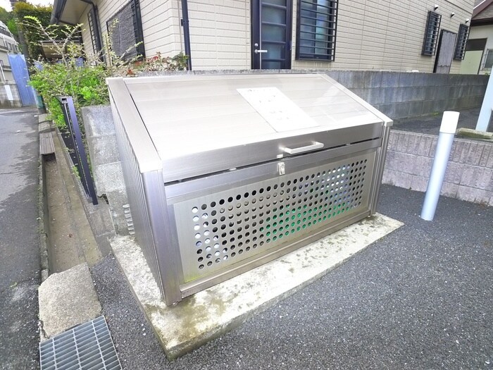 アムールＭＩＹＡＭＡの物件外観写真