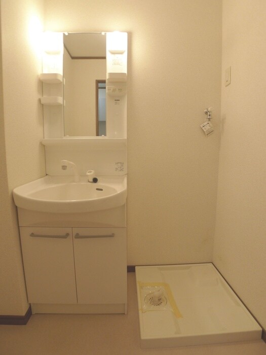 アムールＭＩＹＡＭＡの物件内観写真