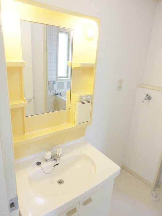 中村メゾネットの物件内観写真