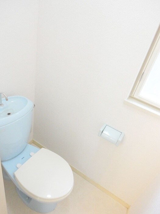 中村メゾネットの物件内観写真