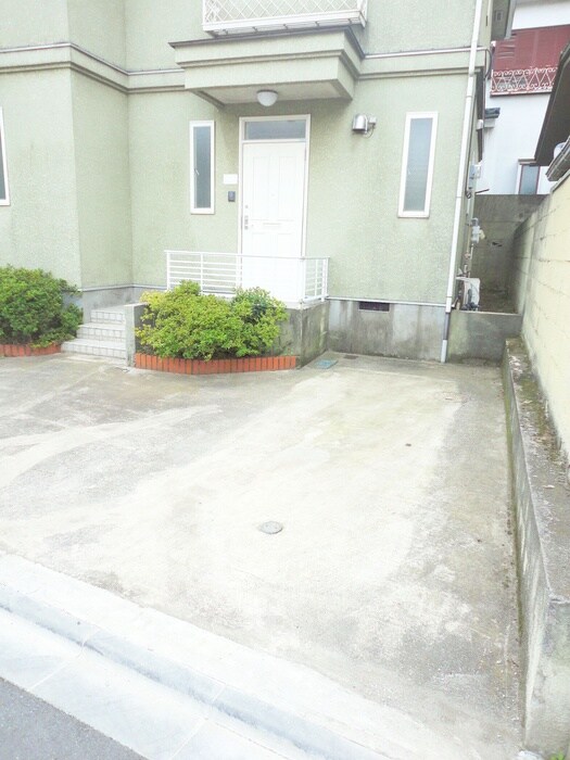 中村メゾネットの物件内観写真