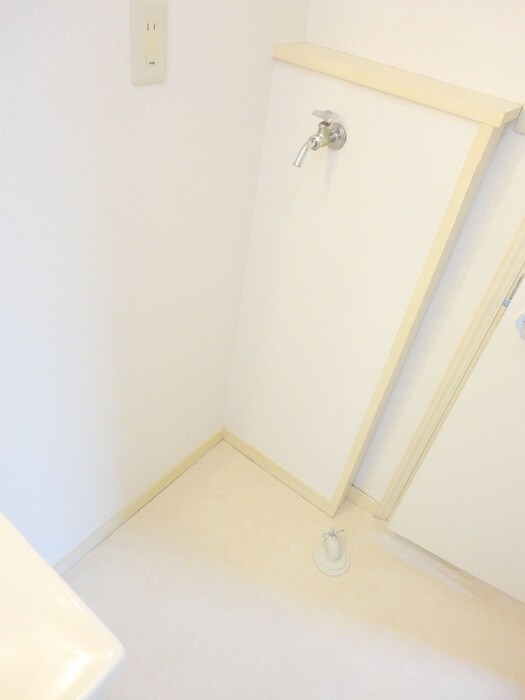 中村メゾネットの物件内観写真