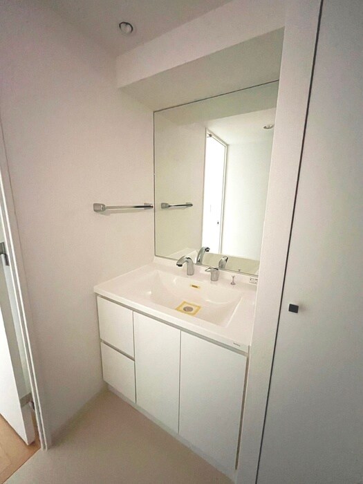 KDXレジデンス東新宿の物件内観写真