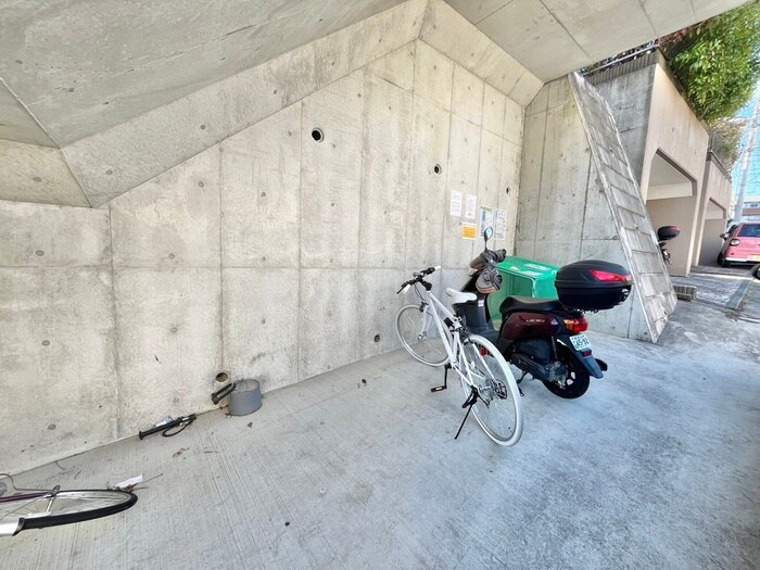 Green Lagoon 上山2丁目の物件外観写真