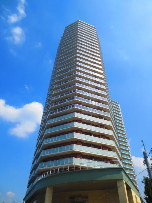 ユニゾンタワ－(501)の物件外観写真