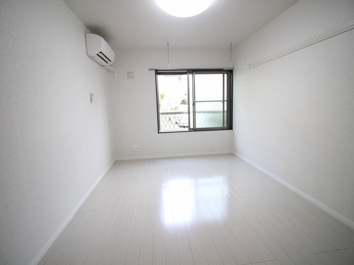 クリスタル青井Ⅰの物件内観写真