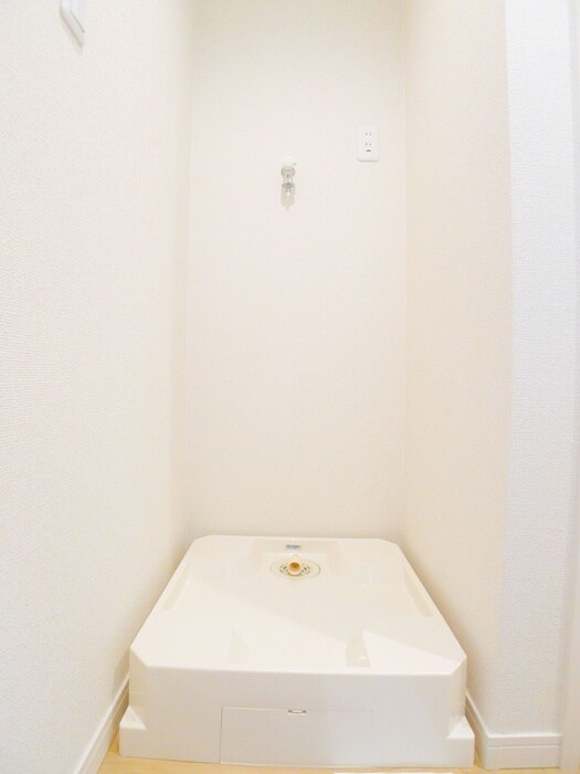 ディアマンテ北千住の物件内観写真