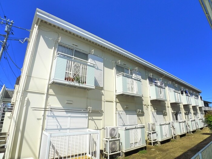 フレンドリーハウスAの物件外観写真