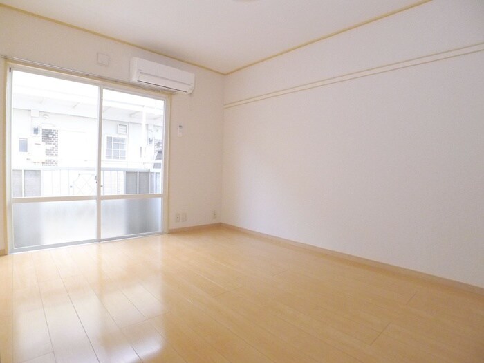 フレンドリーハウスAの物件内観写真