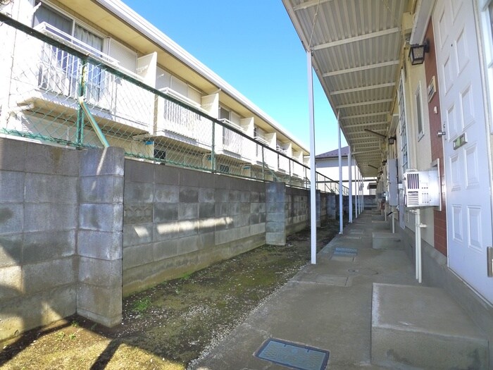 フレンドリーハウスAの物件外観写真