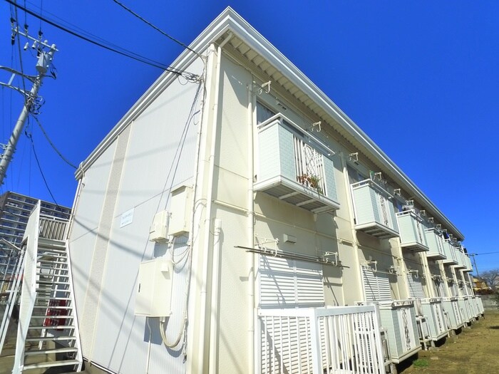 フレンドリーハウスAの物件外観写真