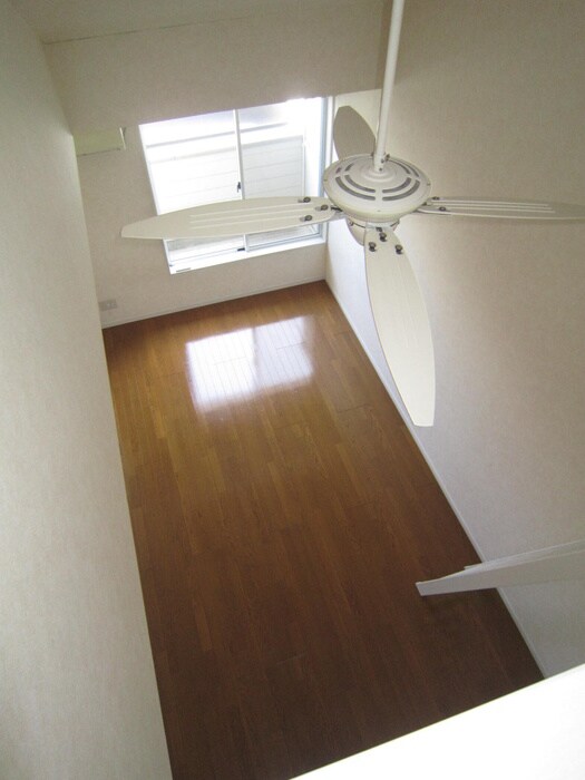 Yokohama　Genius　Gardenの物件内観写真