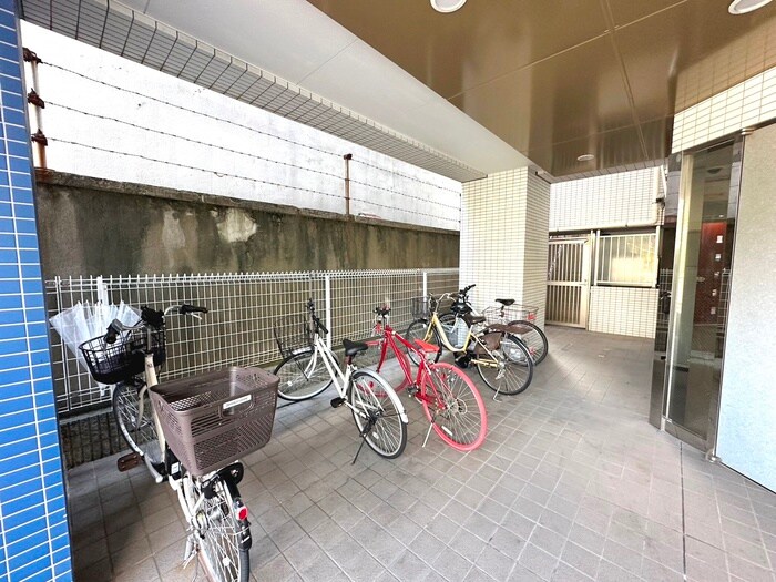 プログレンス横須賀本町の物件外観写真