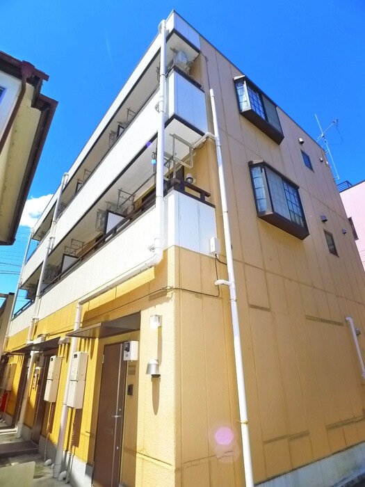 パ－クヒルズ竹ノ塚の物件外観写真