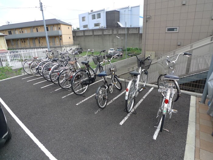 ウィステリアの物件外観写真