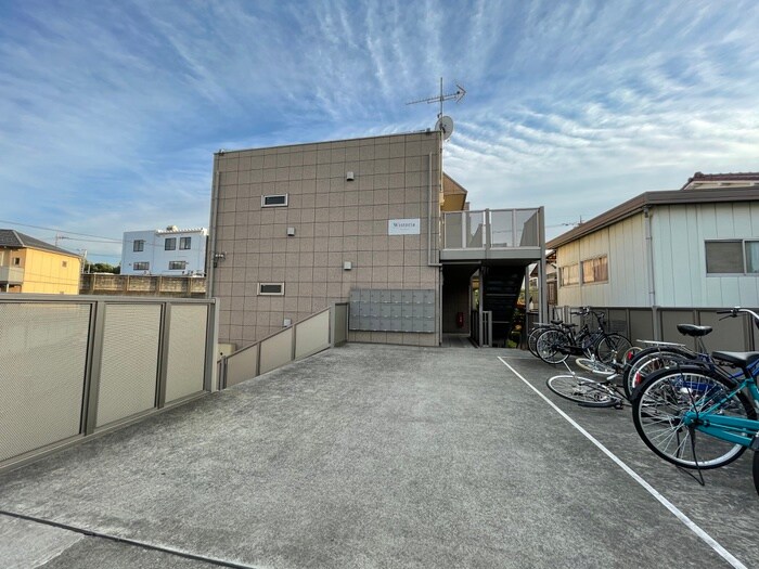 ウィステリアの物件外観写真