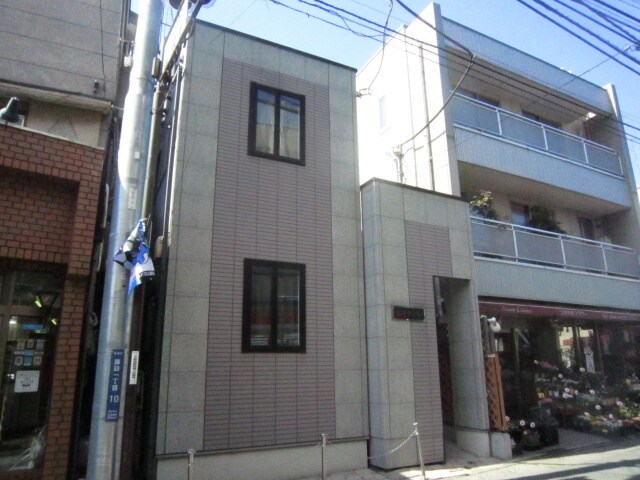 ＹＫクラウンの物件外観写真