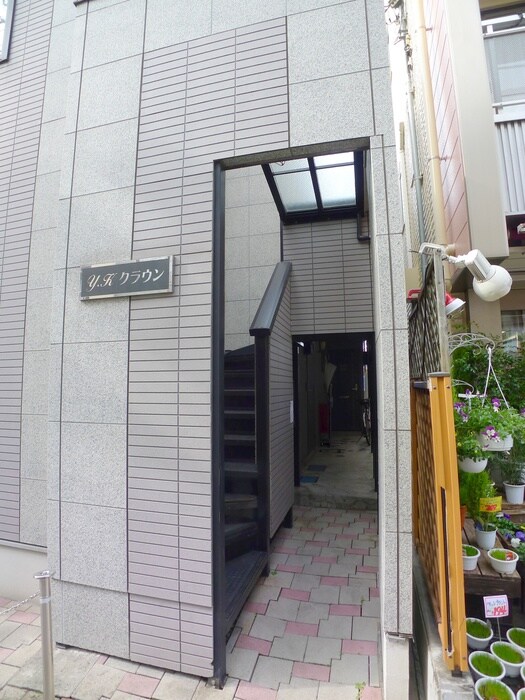ＹＫクラウンの物件外観写真