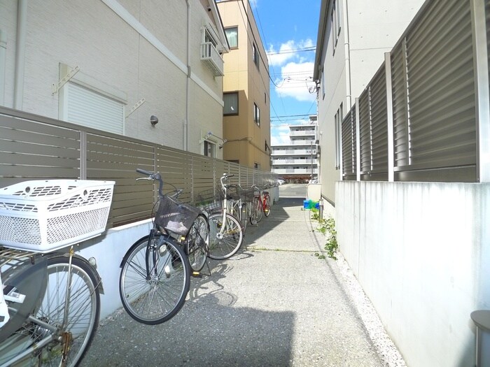 ヒメジオン五反野の物件外観写真