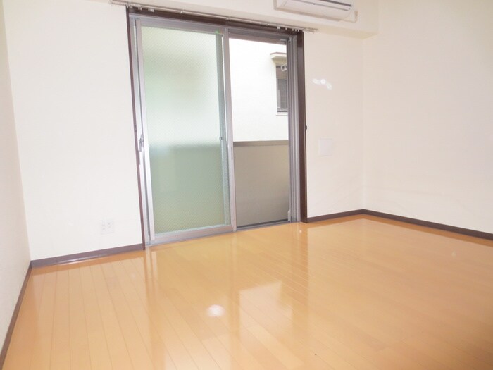 ロ－ズガ－デンの物件内観写真