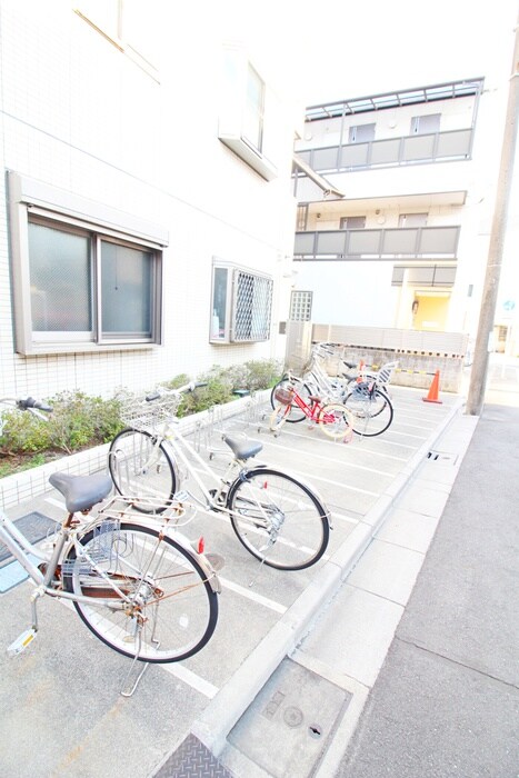 ロ－ズガ－デンの物件外観写真