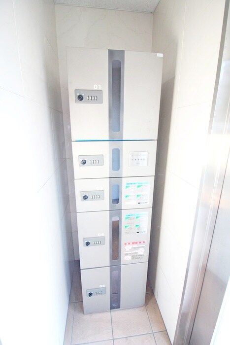 ロ－ズガ－デンの物件外観写真