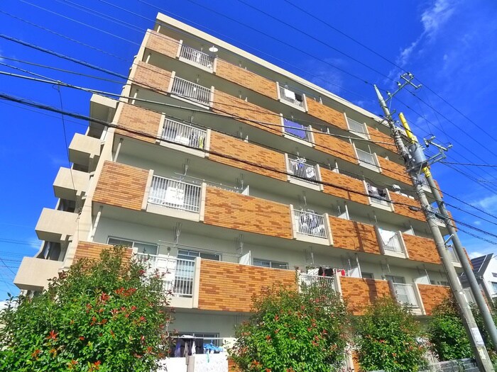 ダイカンプラザの物件外観写真