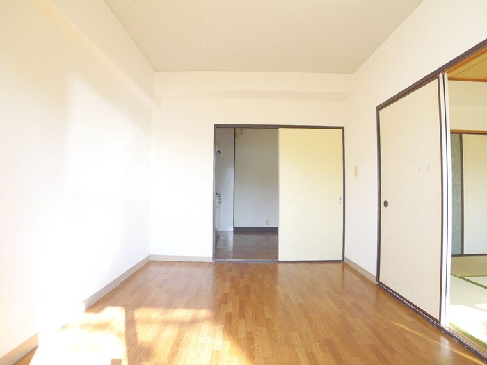 ダイカンプラザの物件内観写真