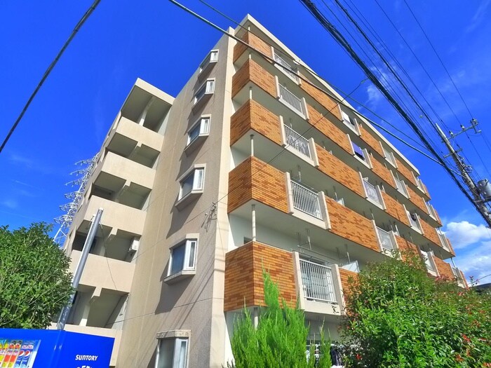 ダイカンプラザの物件外観写真