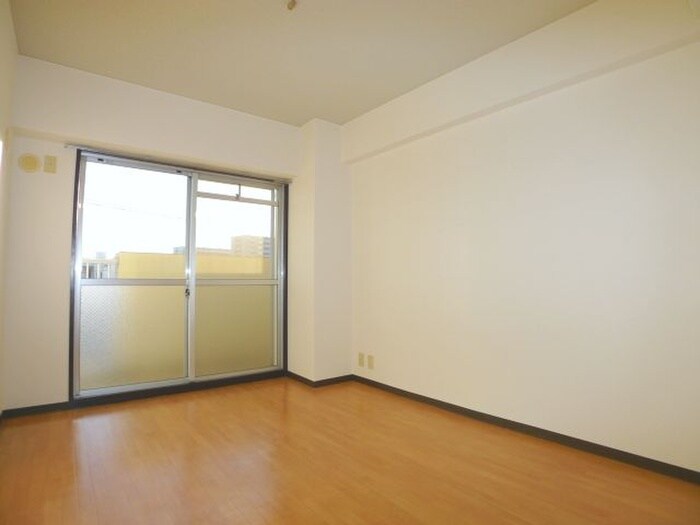 ダイカンプラザの物件内観写真