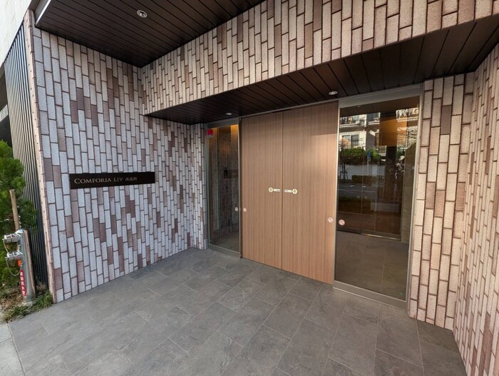 コンフォリア・リヴ南品川の物件外観写真