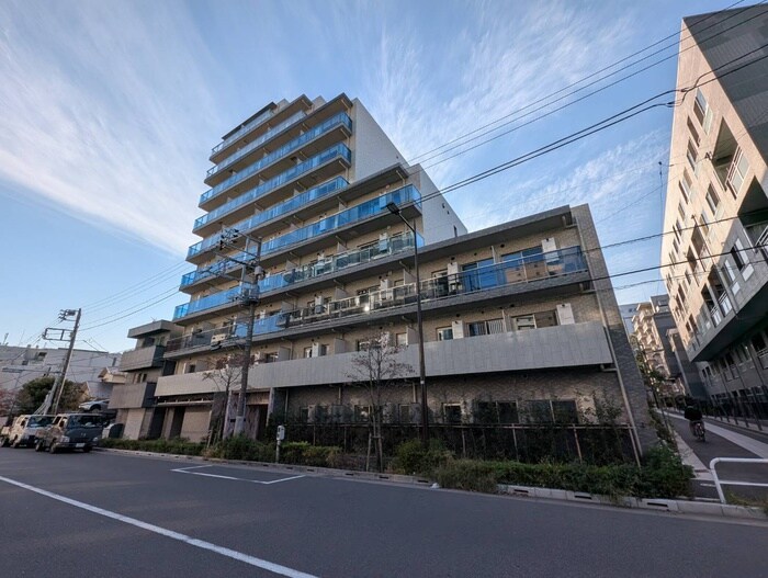 コンフォリア・リヴ南品川の物件外観写真