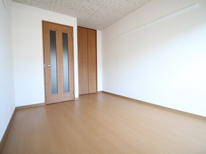 リヴィアキサンの物件内観写真