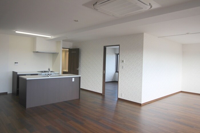 アヴェニ－ル戸田の物件内観写真