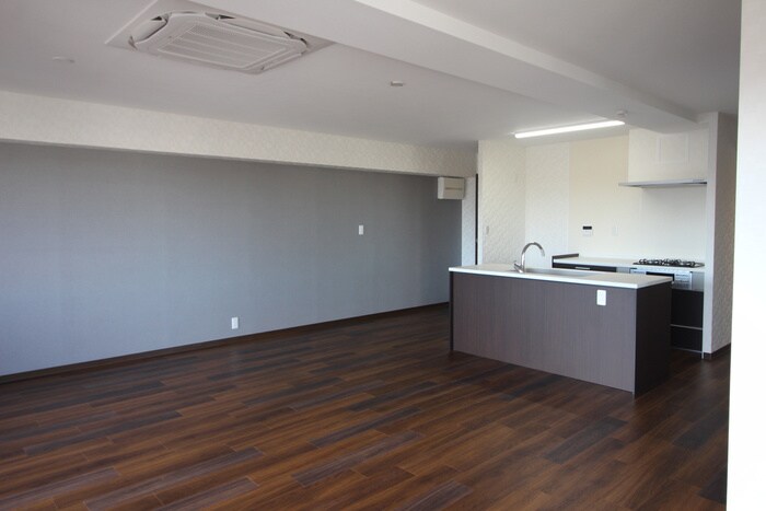 アヴェニ－ル戸田の物件内観写真