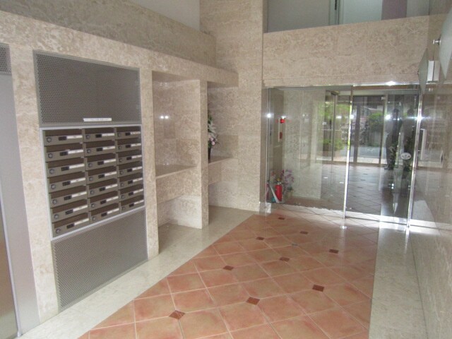 コ－ラル宮崎台の物件外観写真