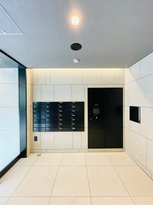 アーバネックス新御徒町駅前の物件外観写真