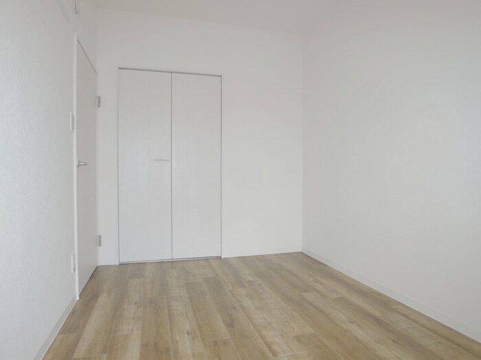 ルミエ－ル西綾瀬の物件内観写真