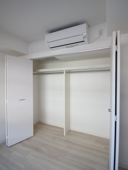 プラザハウスビルの物件内観写真