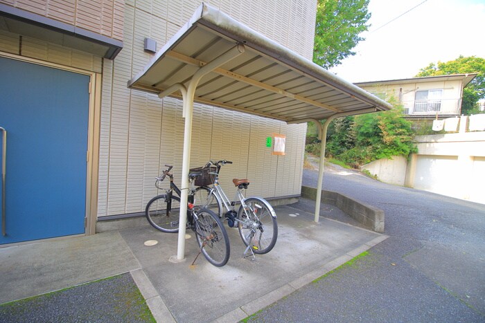 アバンウェル城北公園の物件外観写真