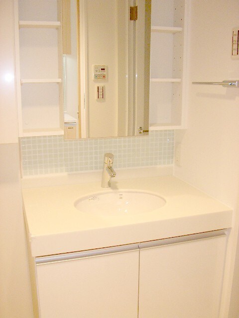 ウィルテラス奥沢の物件内観写真