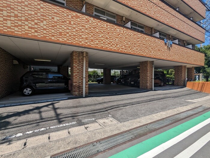 レジデンスカープ大宮の物件外観写真