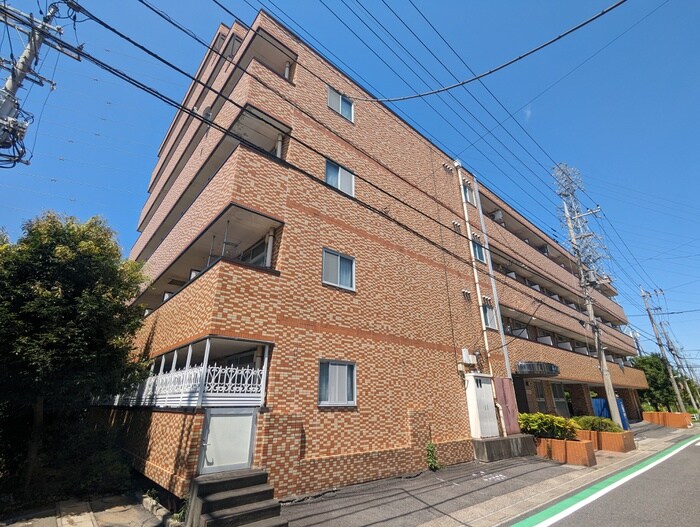 レジデンスカープ大宮の物件外観写真