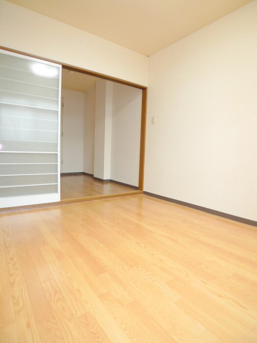 レジデンスカープ大宮の物件内観写真