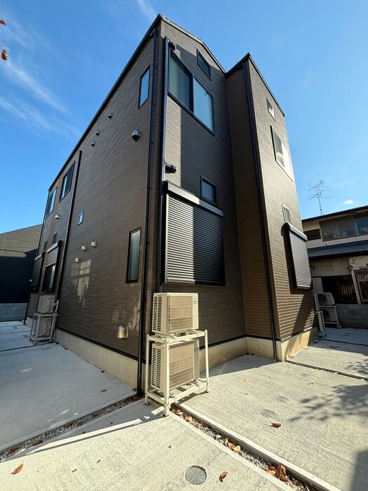 クレシア関町の物件外観写真